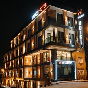 Meyzi Hotel